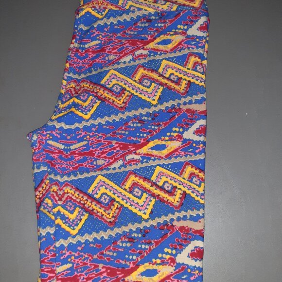 8 Pair of Leggings For 1 Price!!!!! - Picture 7 of 8